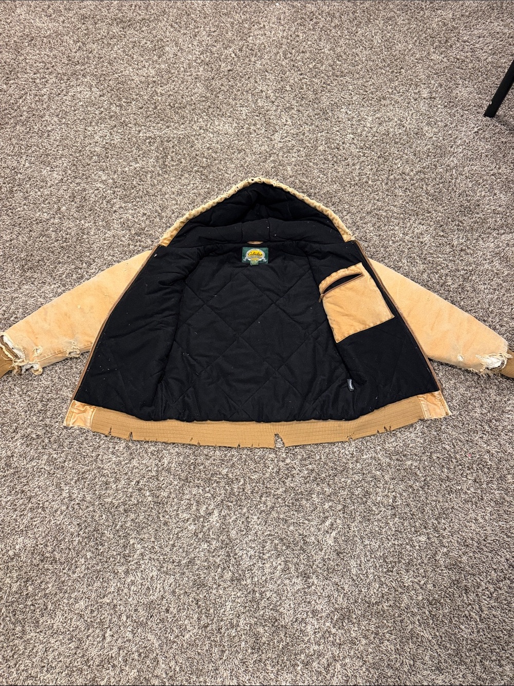 Cabelas jacket - Picture 10 of 12